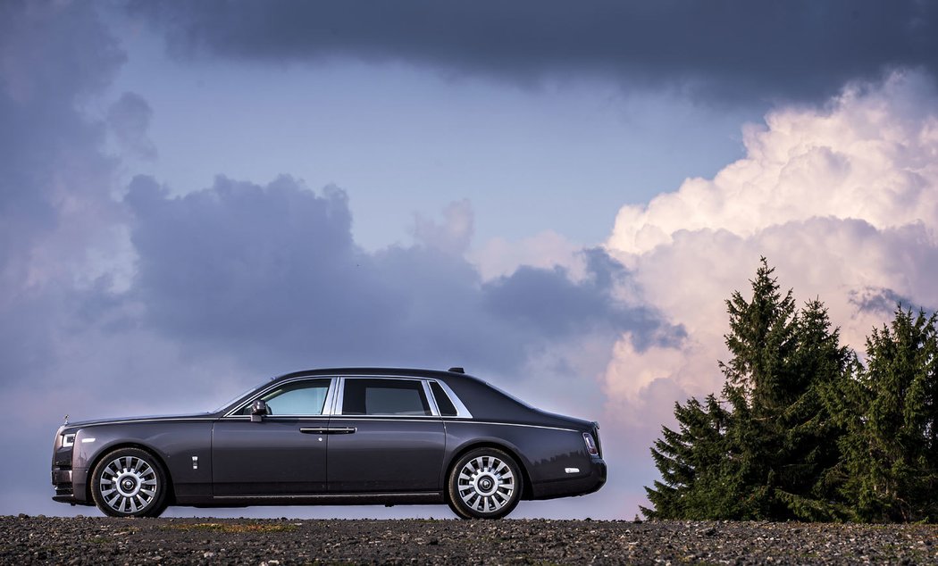 Rolls-Royce Phantom Extended Wheelbase