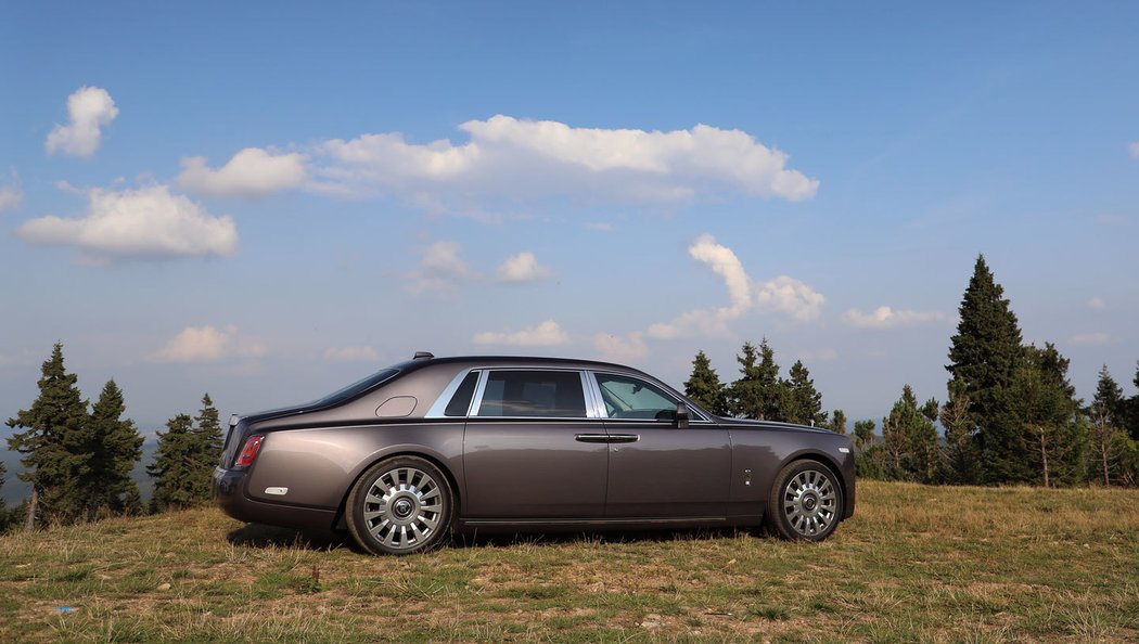 Rolls-Royce Phantom Extended Wheelbase