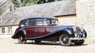 „Královnin“ Rolls-Royce jde do aukce, jeho cena se může vyšplhat na 57 milionů 