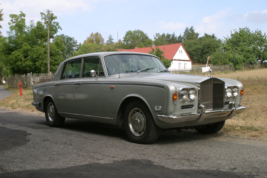 Rolls-Royce Silver Shadow