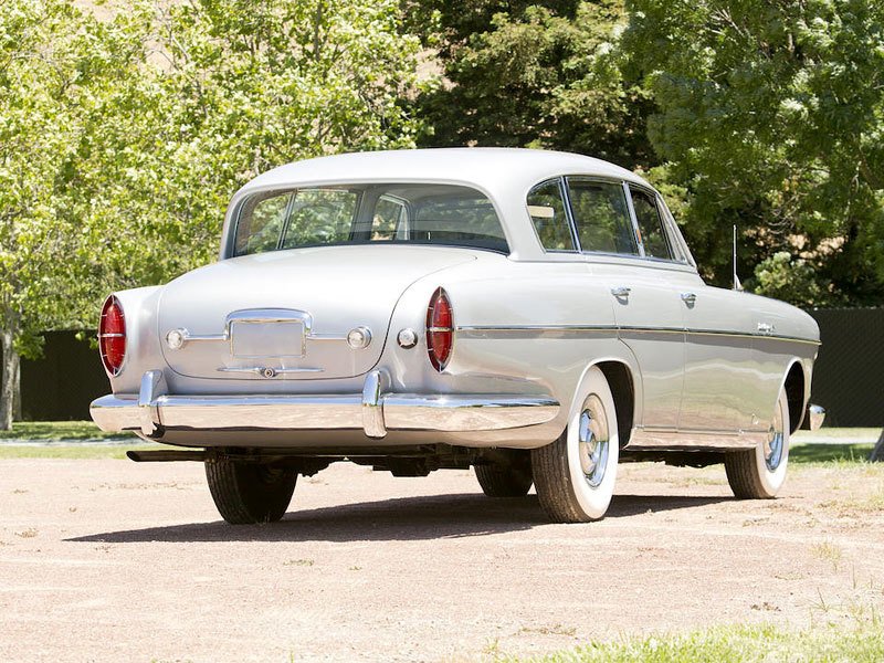 Rolls-Royce Silver Wraith LWB Special Saloon (1954)