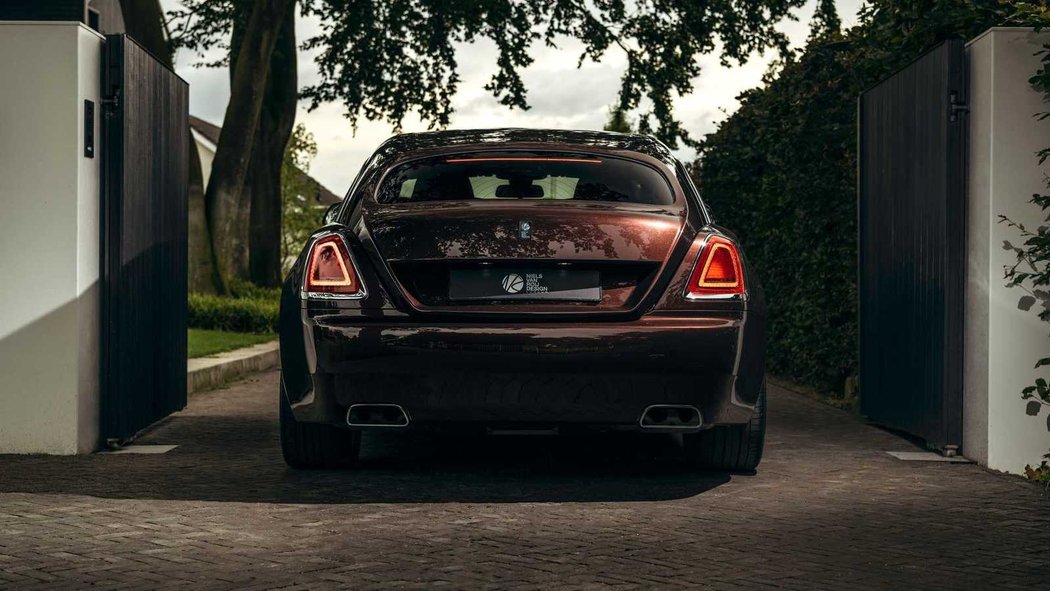 Rolls-Royce Wraith Silver Spectre