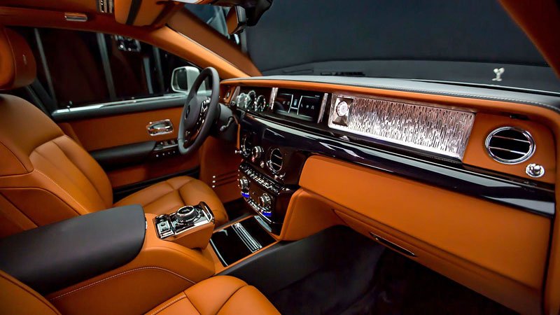 Rolls-Royce Phantom