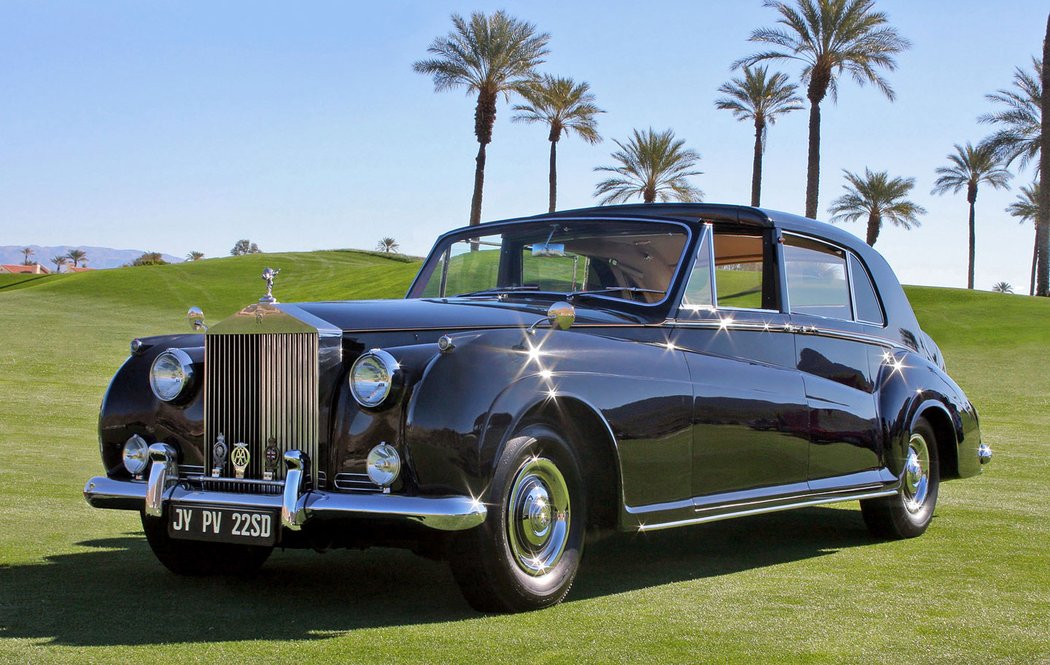 Rolls-Royce Phantom V Sedanca de Ville by James Young 1960-1963