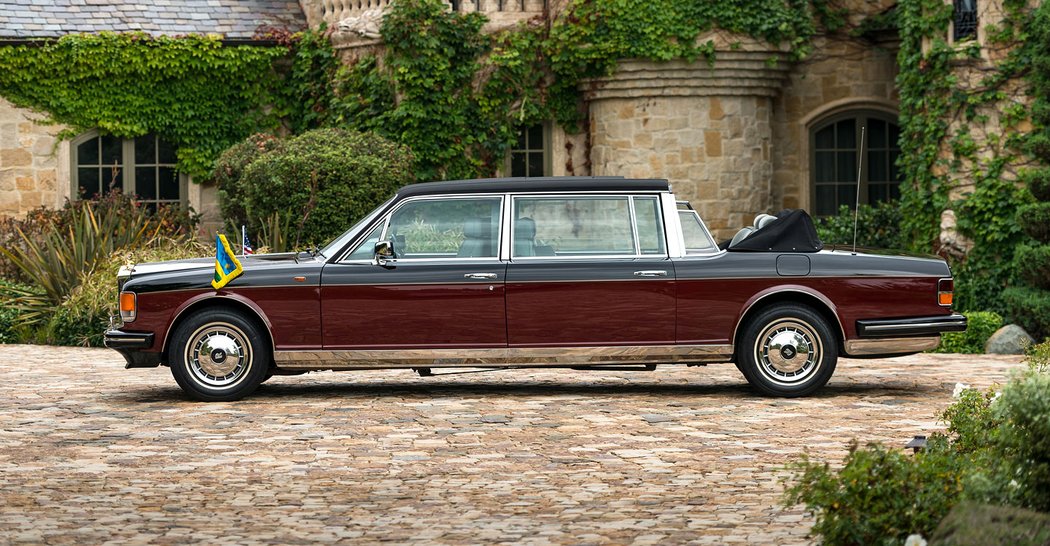 Rolls-Royce Silver Spirit I Emperor State Landaulet by Hooper