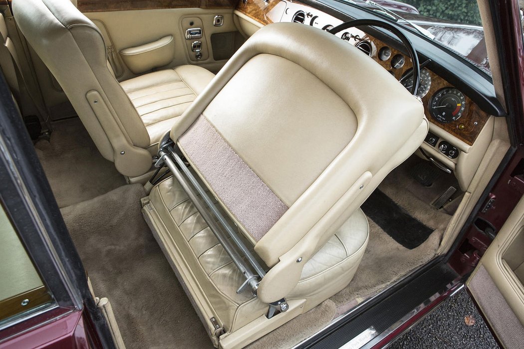 Rolls Royce Corniche