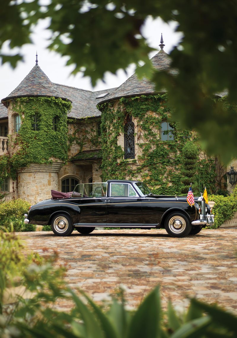 Rolls-Royce Phantom V State Landaulet by Mulliner Park Ward