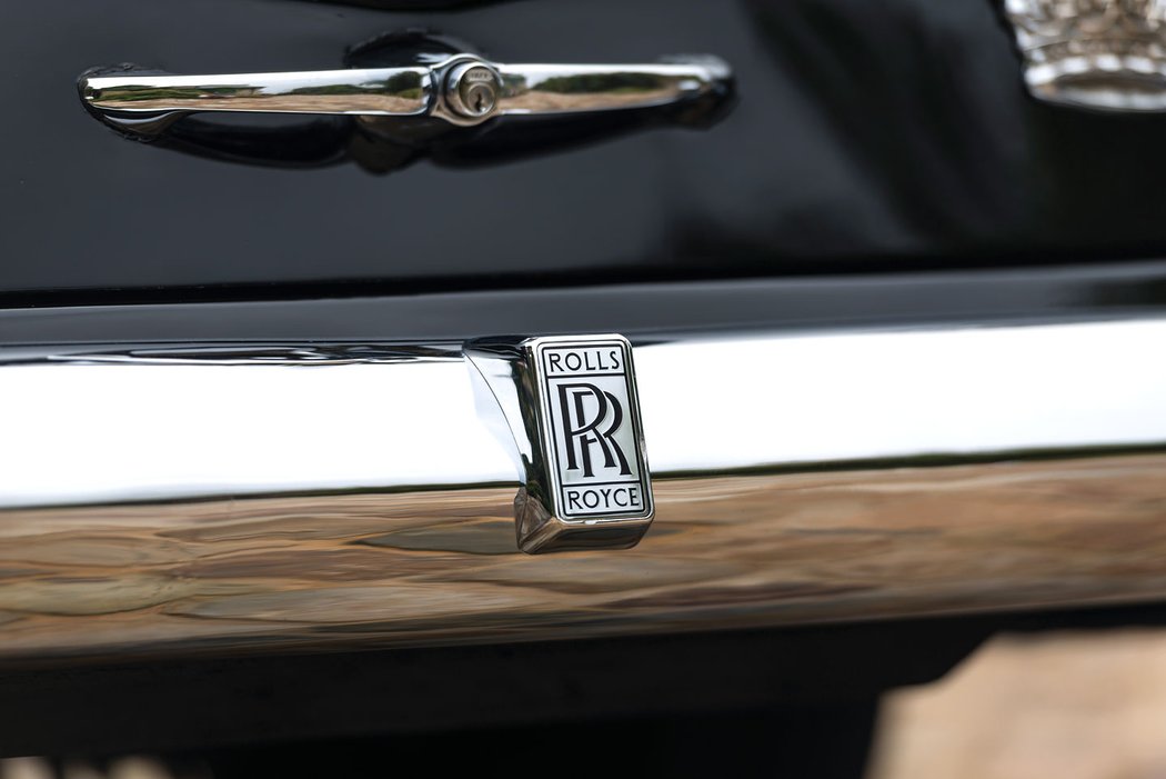 Rolls-Royce Phantom V State Landaulet by Mulliner Park Ward