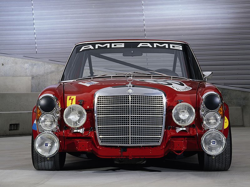 Mercedes-Benz 300 SEL 6.8 AMG W109