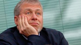 Sankce Západu v Česku: Rusové prchají z firem! …stát zmrazil majetek za 10 miliard