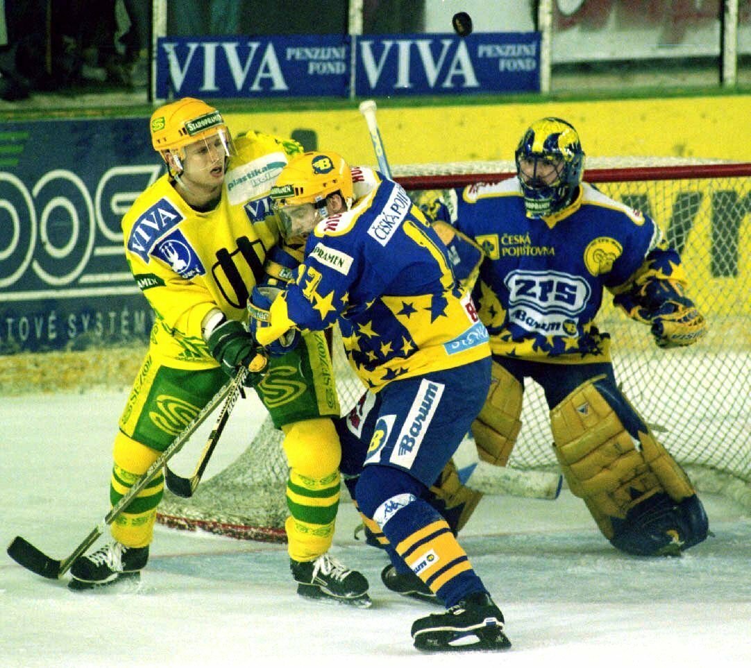 Čechmánek a Broš společně oslavili 2 extraligové triumfy v barvách Vsetína i titul mistra světa v roce 2000.