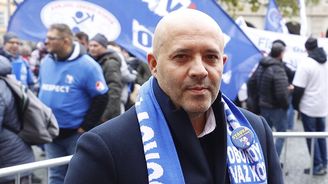 Šéf odborářů Ďurčo: Důchod v sedmašedesáti? V hutích je to nemorální. O změnách už jedná s Havlíčkem i Juchelkou Šéf odborářů Ďurčo: Důchod v sedmašedesáti? V hutích je to nemorální. O změnách už jedná s Havlíčkem i Juchelkou