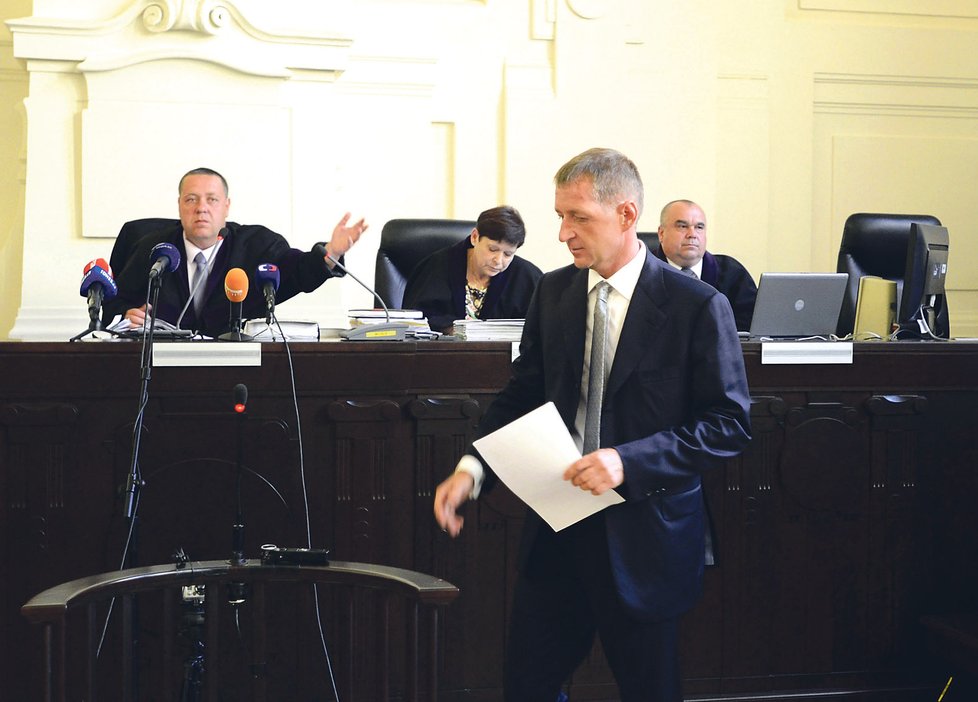 Lobbista Roman Janoušek u soudu