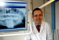 MUDr. Roman Šmucler: Bojíte se zubaře? Zaplaťte si narkózu