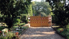 Ostatky Romanových rodinných příslušníku budou uloženy na hřbitově v Chuchli