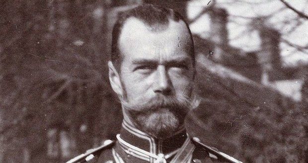 Téměř 100 let po vyvraždění rodiny Romanovců: Tělo posledního cara exhumováno