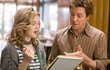 Hugh Grant a Drew Barrymore ve filmu Hudbu složil, slova napsal