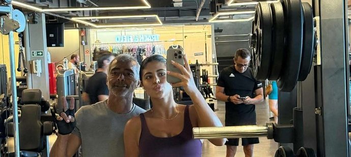 Bývalý útočník má pro ženy obrovskou slabost