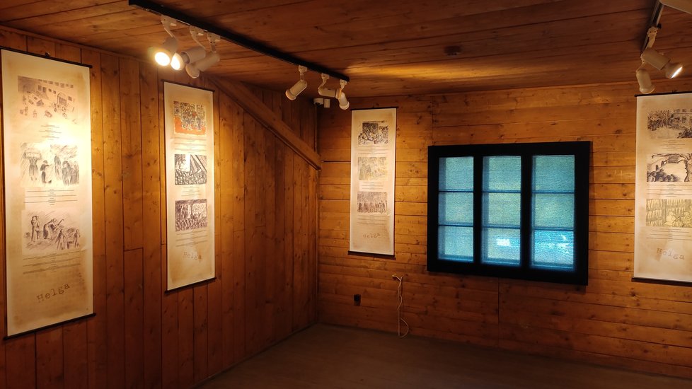 Pohled do nitra domu určeného pro dozorce v tzv. Cikánském táboře v Hodoníně u Kunštátu.