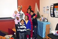Slovenským Romům odebrali v Anglii 6 dětí a dali je k adopci: Přišli jsme o dávky, pláčou rodiče