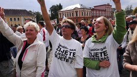 Žijete z našich daní. I to vzkázali občané Varnsdorfu těm, co jim vadí