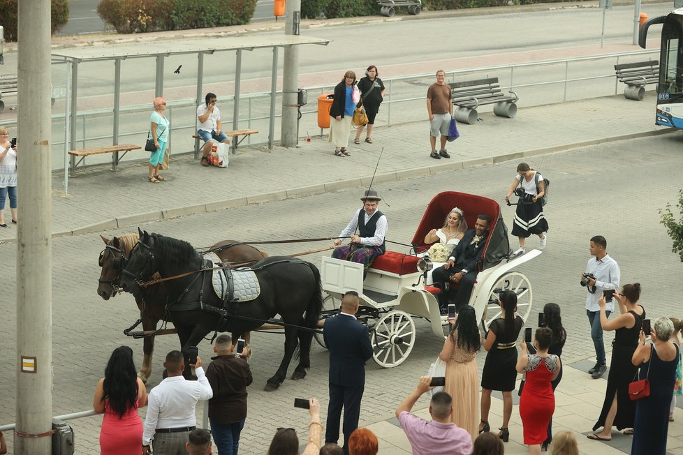 Romská veselka s hostem Godlou