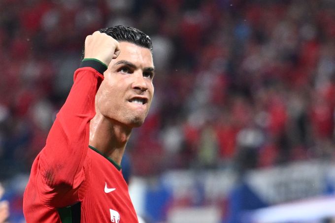Stále poráží věk, Ronaldo stojí před poslední zkouškou. Završí příběh na MS? Stále poráží věk, Ronaldo stojí před poslední zkouškou. Završí příběh na MS?