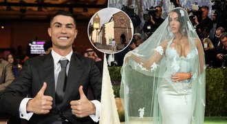 Ronaldova velkolepá veselka má proběhnout o víkendu na Madeiře: Svatba plná zákazů! Ronaldova velkolepá veselka má proběhnout o víkendu na Madeiře: Svatba plná zákazů!
