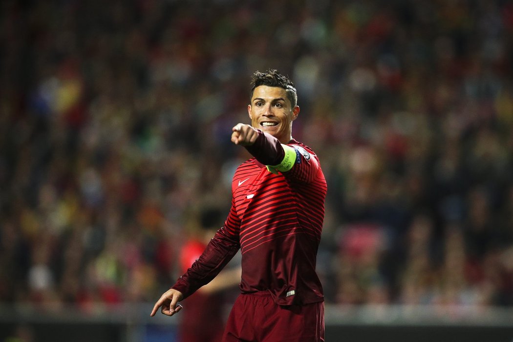 Cristiano Ronaldo sice proti Srbsku gól nedal, Portugalsko ale vydřelo výhru 2:1