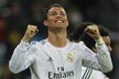ZNÁMKA: 1 | Cristiano Ronaldo: 22 zápasů, 2 045 minut  Šlo by hrát ještě lépe? Asi těžko. Ronaldo opět dokázal vylepšovat své statistiky, střílení gólů je pro něj rutina. Společně s Ribérym je favoritem na zisk Zlatého míče.