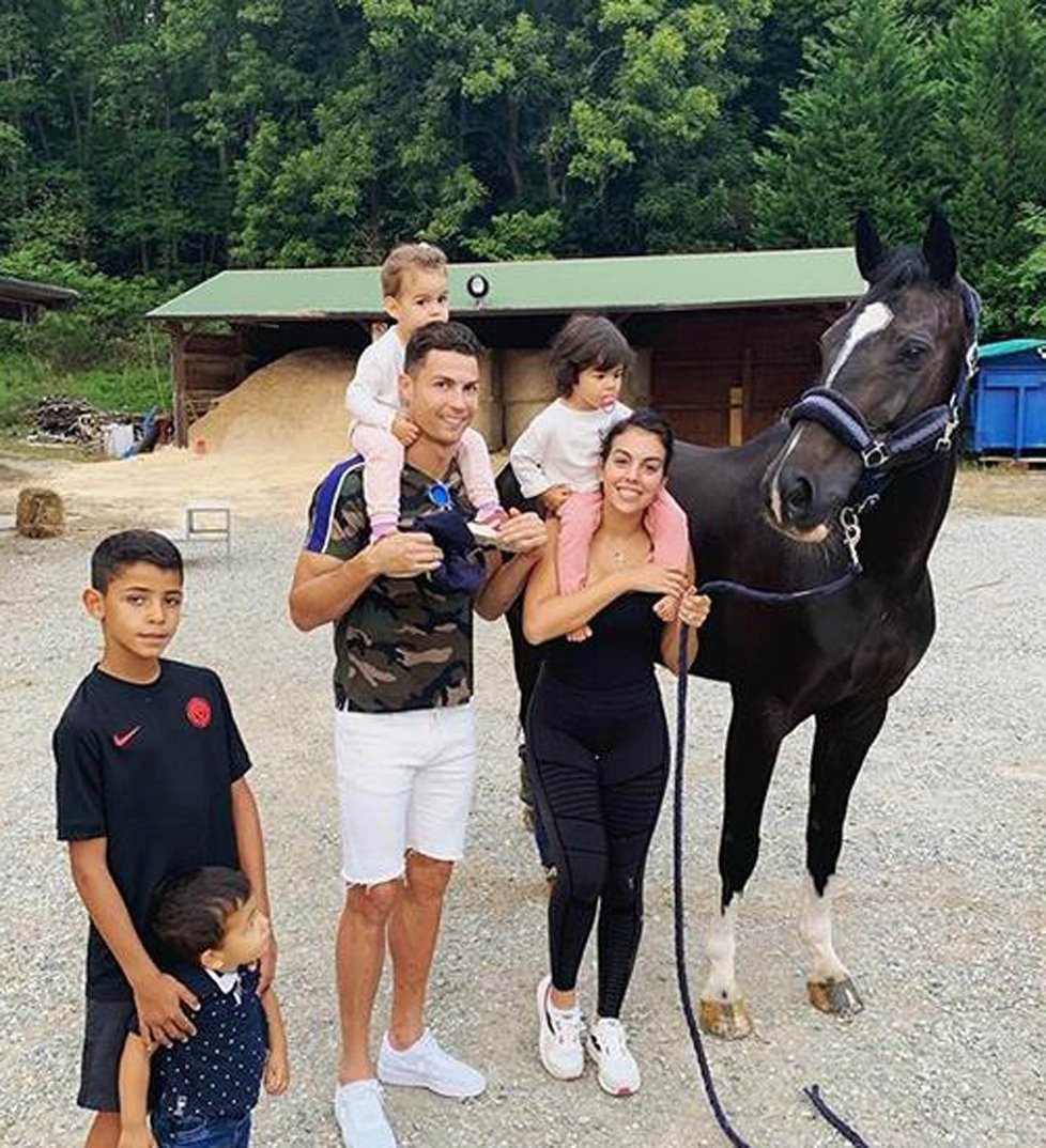 Ronaldo s rodinou