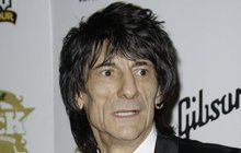 Ronnie Wood z Rolling Stones: Rakovina?