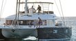 Loď na které se plaví Rooney se svými syny u Barbadosu