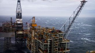 Válka v Íránu zdražuje benzin. Další na řadě mohou být hypotéky Válka v Íránu zdražuje benzin. Další na řadě mohou být hypotéky