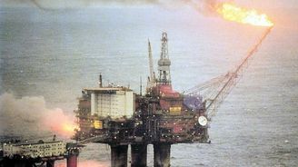 Průmyslový obr GE se spojí s ropným specialistou Baker Hughes