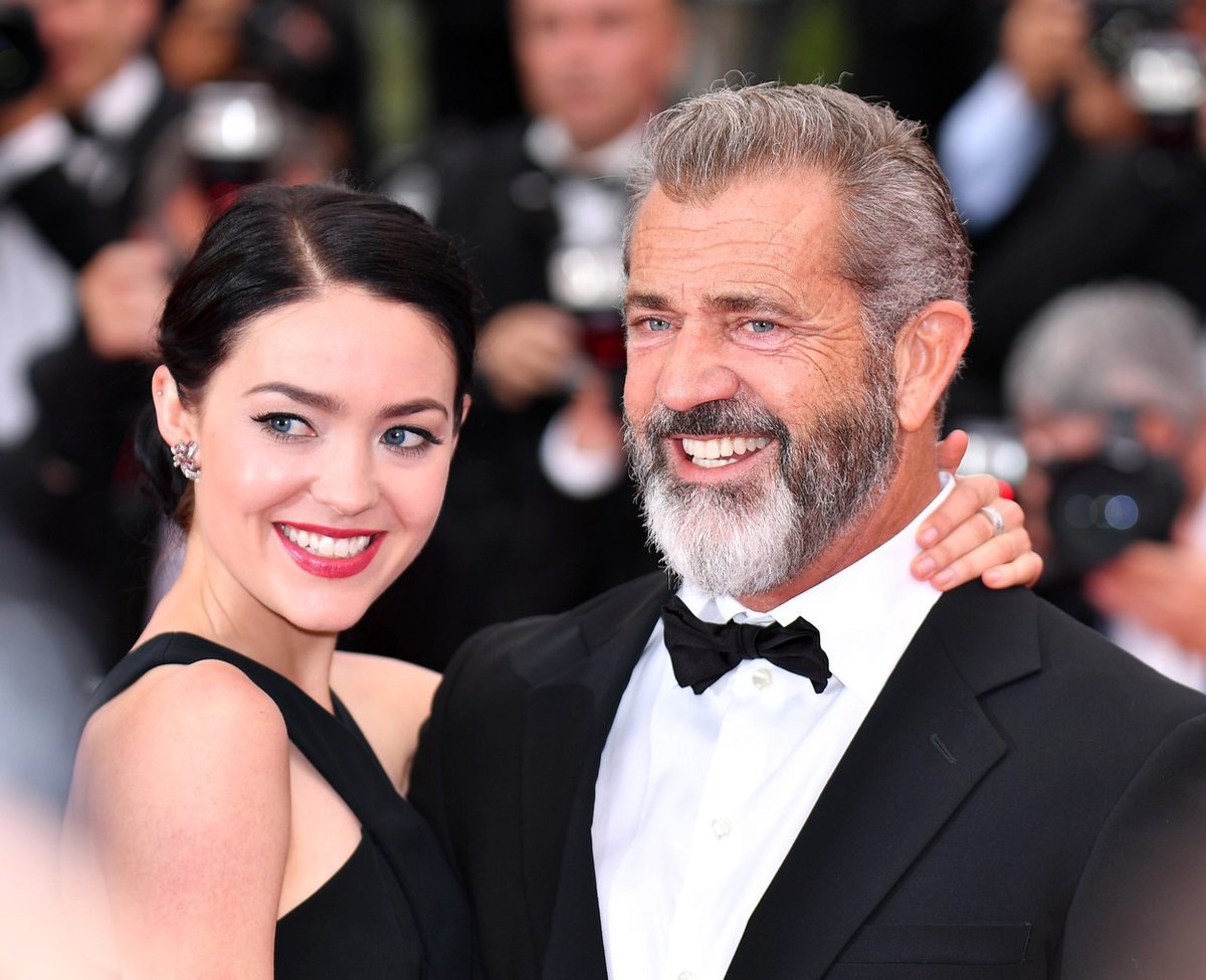Šťástný páreček Mel Gibson a Rosalind Ross.