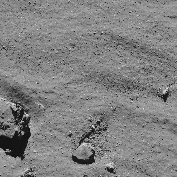 Prohlédněte si kometu zblízka díky snímkům a videu sondy Rosetta