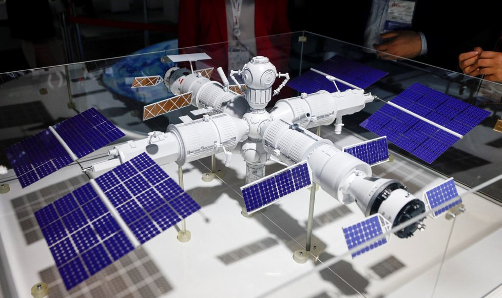 Model chystané ruské vesmírné stanice ROSS.
