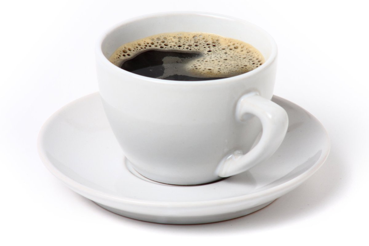 Zbyl vám v hrnku zbytek kávy? I ten působí jako hnojivo. Zvyšuje v půdě obsah draslíku. Nejlepší je černá káva nebo slazená. Ta s mlékem vhodná není.