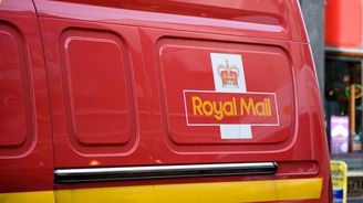 Křetínského Vesa posílila pozici v britské Royal Mail. Drží už přes pětinu akcií