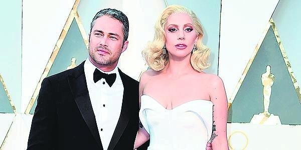 Lady Gaga a Taylor Kinney.