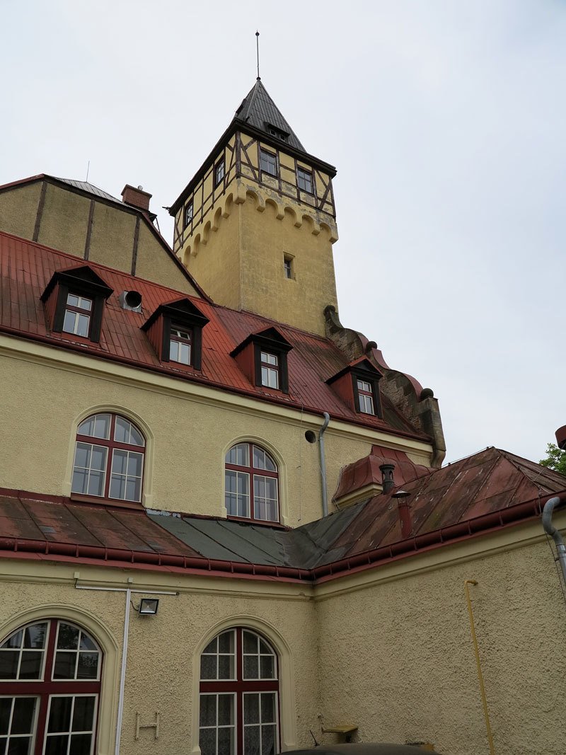 Věž kulturního a společenského centra Lidové sady v Liberci