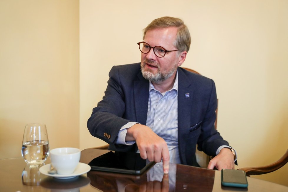 Předseda ODS Petr Fiala během předvolebního rozhovoru pro Blesk (24. 9. 2021)