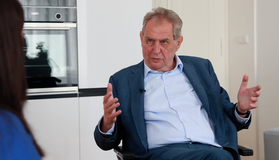 Zeman exkluzivně pro Blesk: Na ceremoniál k vyznamenáním už na Hrad nepůjde. Jak si užívá důchod a co říká na soud s Nečasovou? 