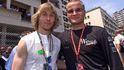 Pavel Turek v době, kdy působil ve Formuli 1. Zde s Pavlem Nedvědem