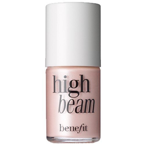 Benefit Tekutý rozjasňovač High Beam, 760 Kč, koupíte v parfumeriích Sephora