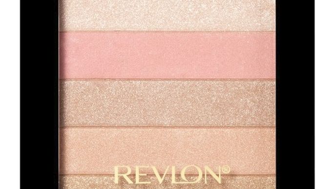 Rozjasňující tvářenka Highlighting Palette, Revlon, prodává: fann.cz, 339 Kč