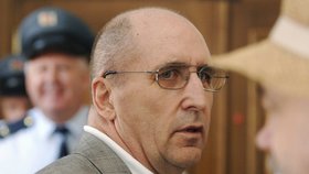 Rostislav Roztočil u soudu