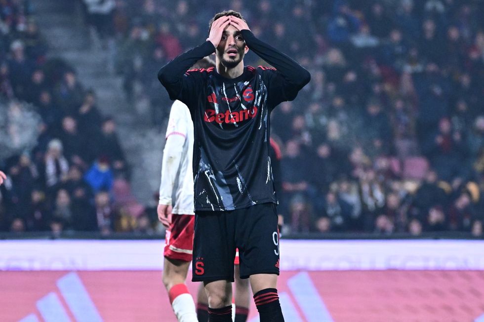 ONLINE: Sparta - Pardubice 0:3. Pražané kolabují, tečovaný pokus Šimka končí v sítí ONLINE: Sparta - Pardubice 0:3. Pražané kolabují, tečovaný pokus Šimka končí v sítí