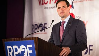 Na pozadí prezidentské volby se v USA odehrávají další souboje: Vyhraje Marco Rubio?